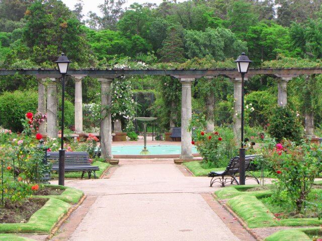 Parques em Montevidéu: El Rosedal